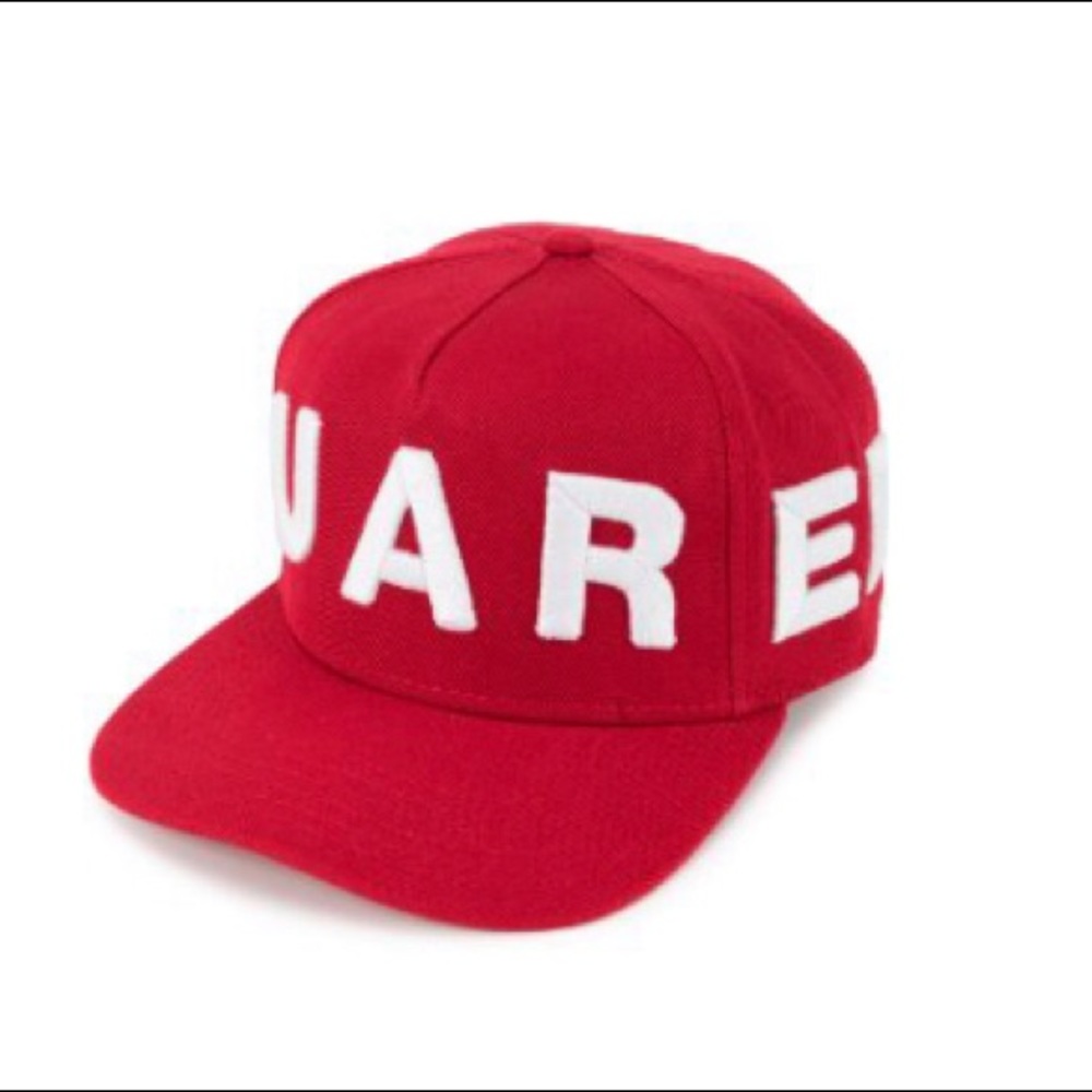 DSQUARED Red Logo Embroidered Hat